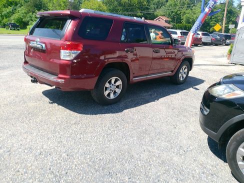 Used 2013 Toyota 4Runner SR5 w/ Convenience Pkg AWD/4WD image 7