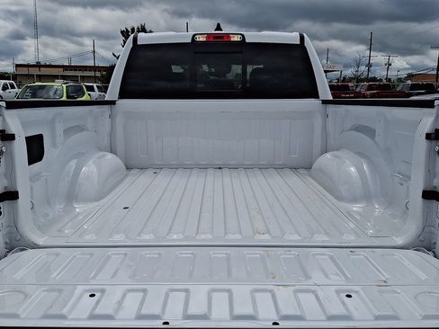 Used 2025 RAM 1500 Big Horn AWD/4WD image 30