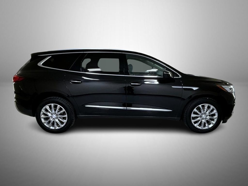 Used 2021 Buick Enclave Premium w/ Sun and Sites Package AWD/4WD image 4