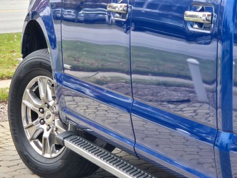 Used 2017 Ford F150 XLT w/ Equipment Group 302A Luxury image 16