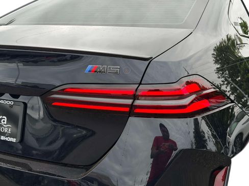 Used 2026 BMW M5 w/ Executive Package AWD/4WD image 9