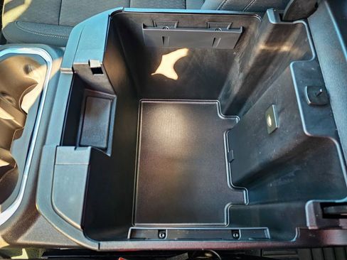 Certified 2022 Chevrolet Silverado 1500 RST w/ Rally Edition image 28