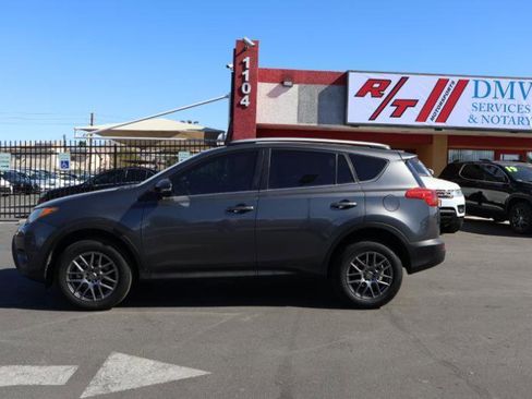 Used 2013 Toyota RAV4 XLE w/ Preferred Accessory Pkg FWD image 4