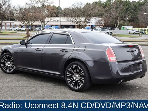 Used 2014 Chrysler 300 S image 5