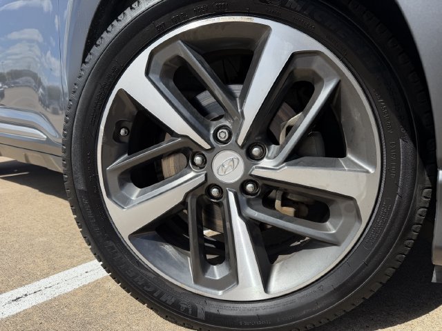 Used 2018 Hyundai Kona Limited FWD image 8