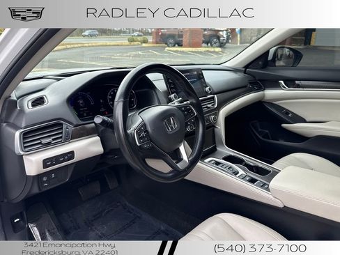 Used 2021 Honda Accord Touring image 15