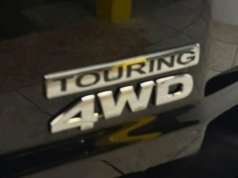 Used 2010 Honda Pilot Touring image 14