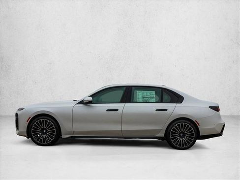 New 2026 BMW i7 xDrive60 image 8