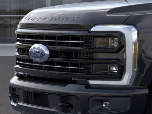 New 2026 Ford F250 Platinum image 17