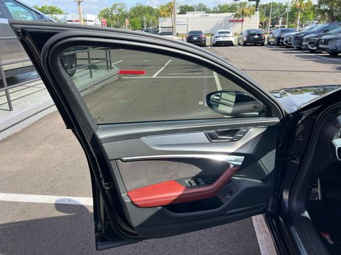 Used 2020 Audi S6 Premium Plus w/ S Sport Package AWD/4WD image 23