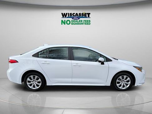 Used 2024 Toyota Corolla LE FWD image 6