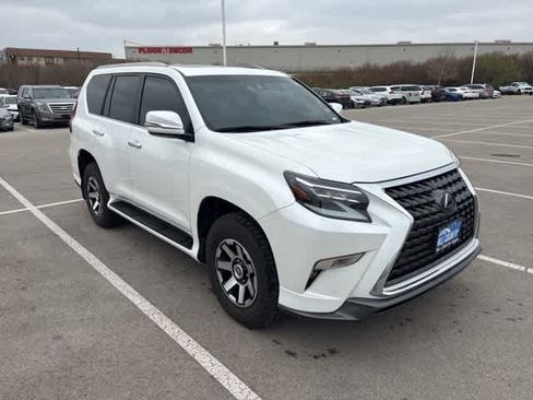 Used 2022 Lexus GX 460 Premium w/ Accessory Package image 7