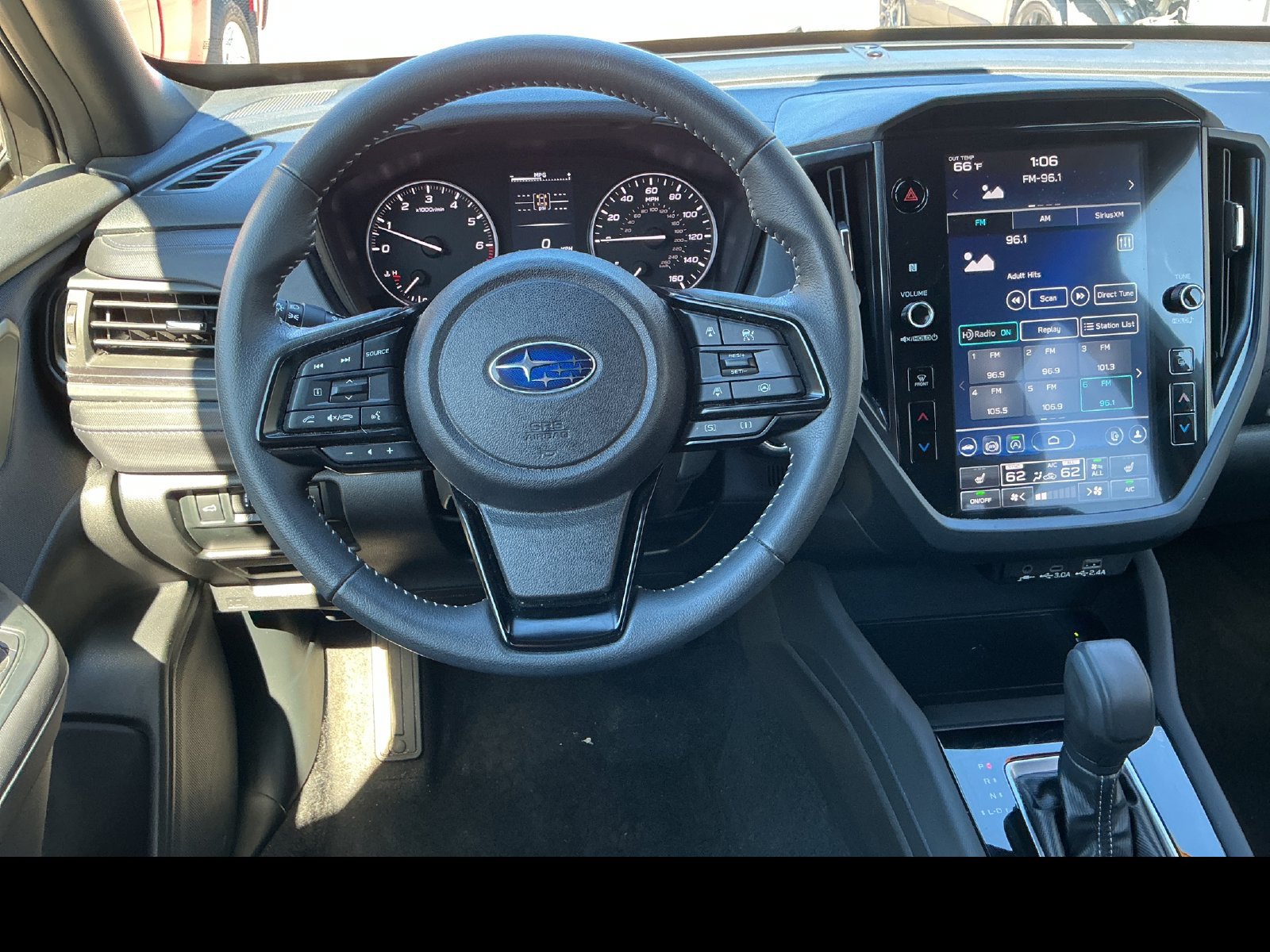 Certified 2025 Subaru Forester Premium AWD/4WD image 14
