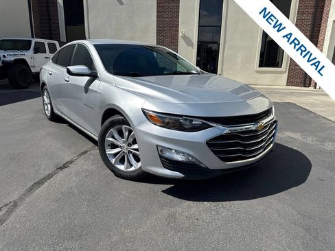Used 2022 Chevrolet Malibu LT FWD image 1