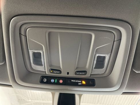 Used 2022 Chevrolet Silverado 1500 RST w/ Z71 Off-Road Package image 46