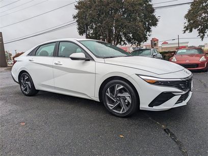 Certified 2025 Hyundai Elantra SEL