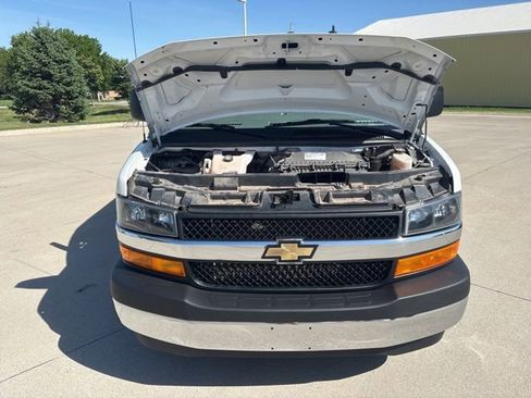 Used 2024 Chevrolet Express 2500 w/ Driver Convenience Package RWD image 26
