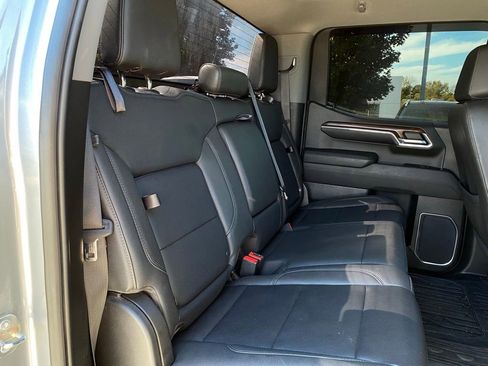 Used 2023 GMC Sierra 1500 SLT w/ SLT Premium Package image 29