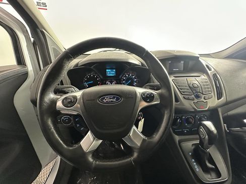 Used 2017 Ford Transit Connect XLT image 25