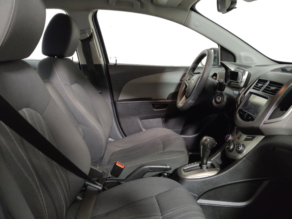 Used 2016 Chevrolet Sonic LT w/ Driver Confidence Package FWD image 21