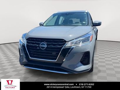 Used 2024 Nissan Kicks SV