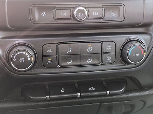 Used 2017 GMC Sierra 1500 Base w/ Sierra Convenience Package image 21