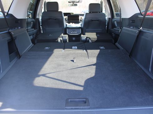 Certified 2025 Ford Expedition Max Active AWD/4WD image 10
