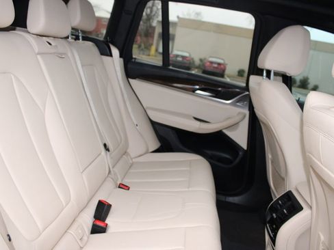 Used 2018 BMW X3 xDrive30i image 24