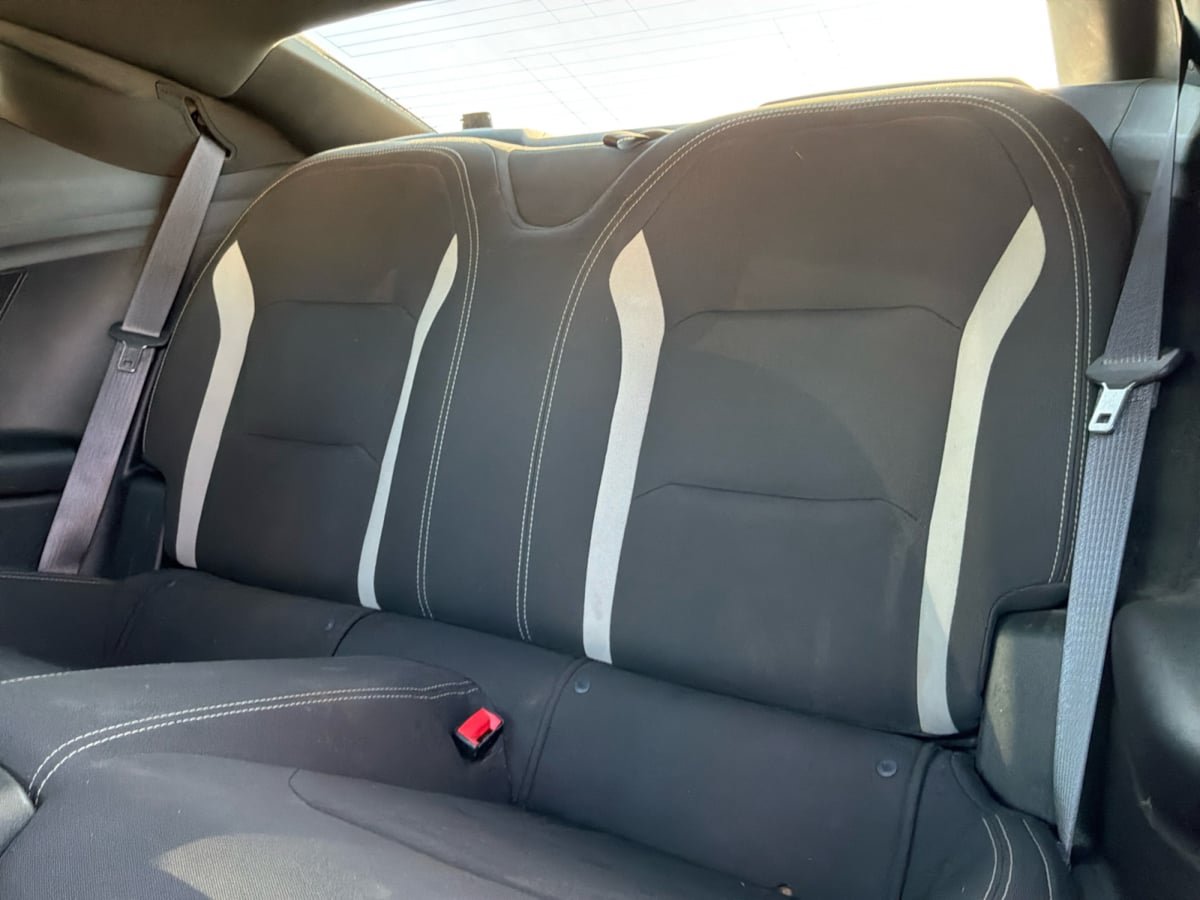 Used 2017 Chevrolet Camaro SS RWD image 18