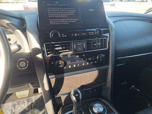 Used 2022 INFINITI QX80 Luxe image 4