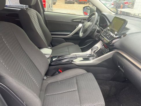 Used 2025 Mitsubishi Eclipse Cross LE AWD/4WD image 26