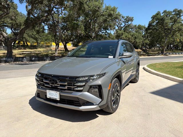 New 2026 Hyundai Tucson Limited FWD image 2