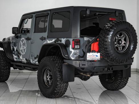 Used 2015 Jeep Wrangler Unlimited Sport w/ Power Convenience Group image 55