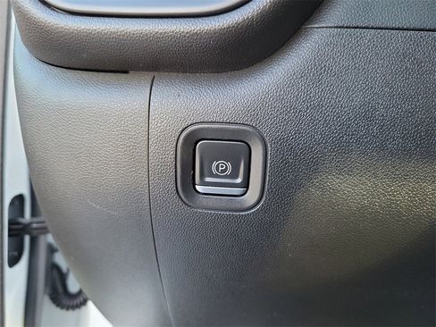 Used 2022 Chevrolet Silverado 2500 W/T w/ WT Convenience Package image 19