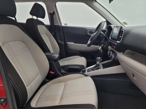 Used 2020 Hyundai Venue SEL FWD image 21