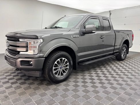 Used 2018 Ford F150 Lariat w/ Equipment Group 502A Luxury AWD/4WD image 2