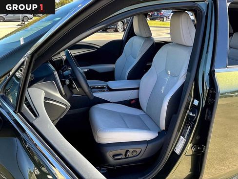 Certified 2025 Lexus RX 350 Premium Plus image 6