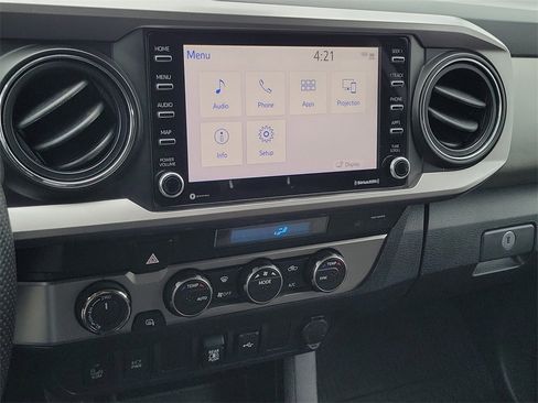 Used 2021 Toyota Tacoma SR5 w/ Technology Package image 8