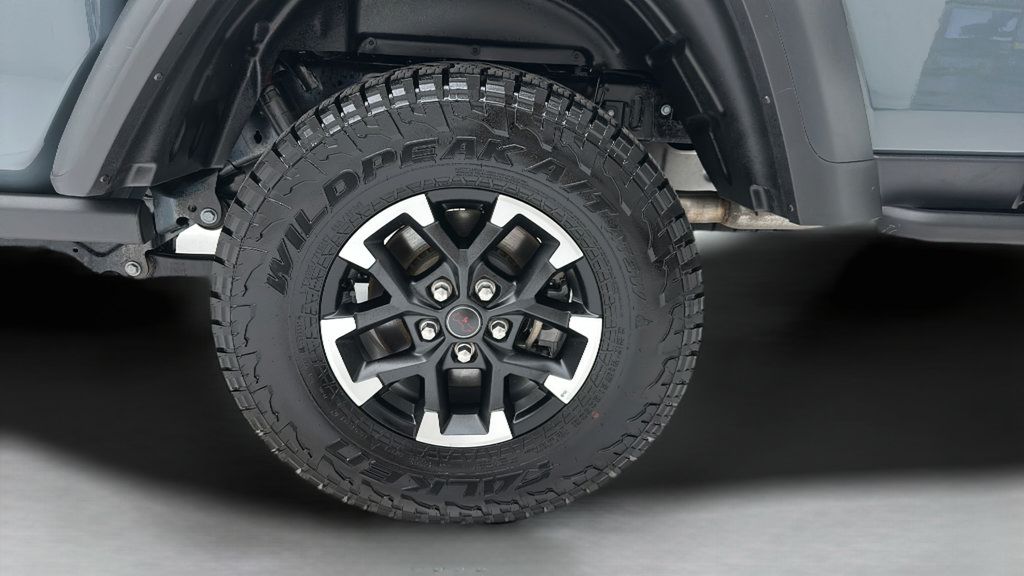 Used 2026 Jeep Gladiator Rubicon AWD/4WD image 9