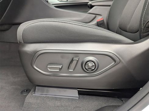 New 2025 Jeep Grand Cherokee L Laredo w/ Luxury Tech Group I image 13