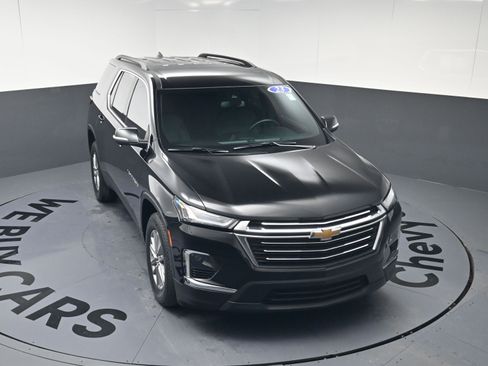Certified 2023 Chevrolet Traverse LT image 30