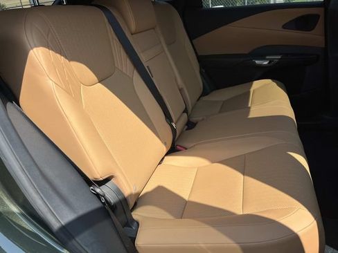 Used 2025 Lexus RX 350 Premium w/ Accessory Package (Z1) FWD image 25