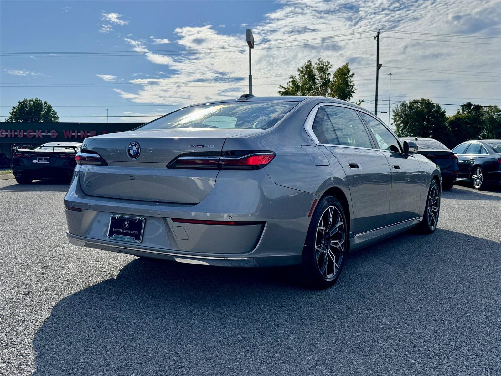 Used 2024 BMW i7 eDrive50 w/ Executive Package RWD image 5