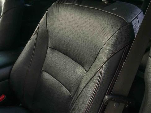 Used 2017 Honda Accord Sport Special Edition image 19