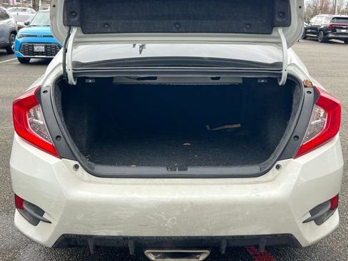 Used 2019 Honda Civic Sport image 12