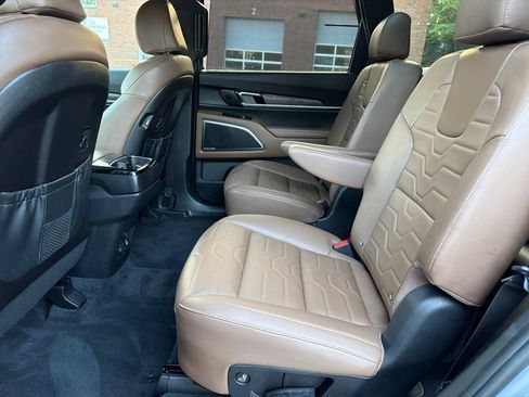 Certified 2022 Kia Telluride SX w/ SX Prestige Package AWD/4WD image 29