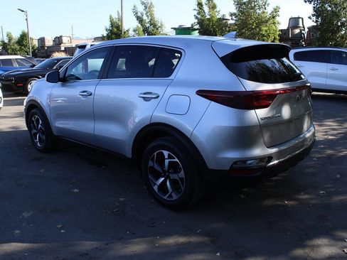 Used 2022 Kia Sportage LX FWD image 5