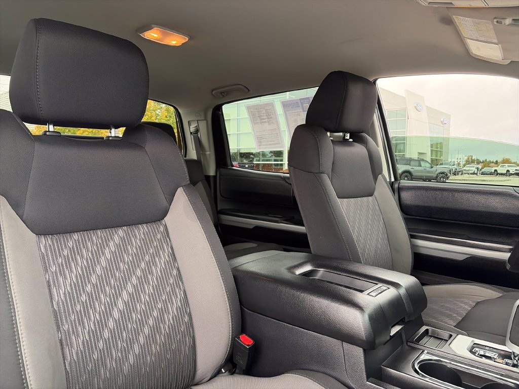 Used 2018 Toyota Tundra SR5 AWD/4WD image 14