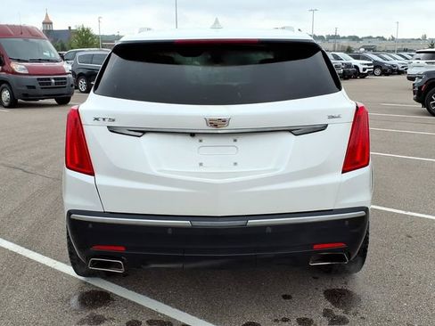 Used 2019 Cadillac XT5 Premium Luxury FWD image 5