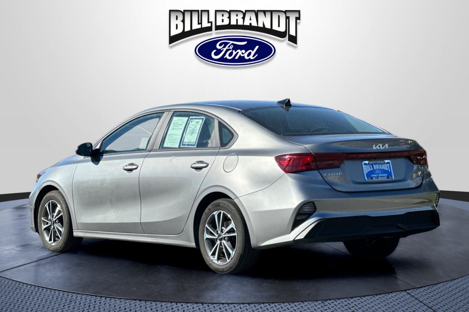 Used 2024 Kia Forte LXS FWD image 5